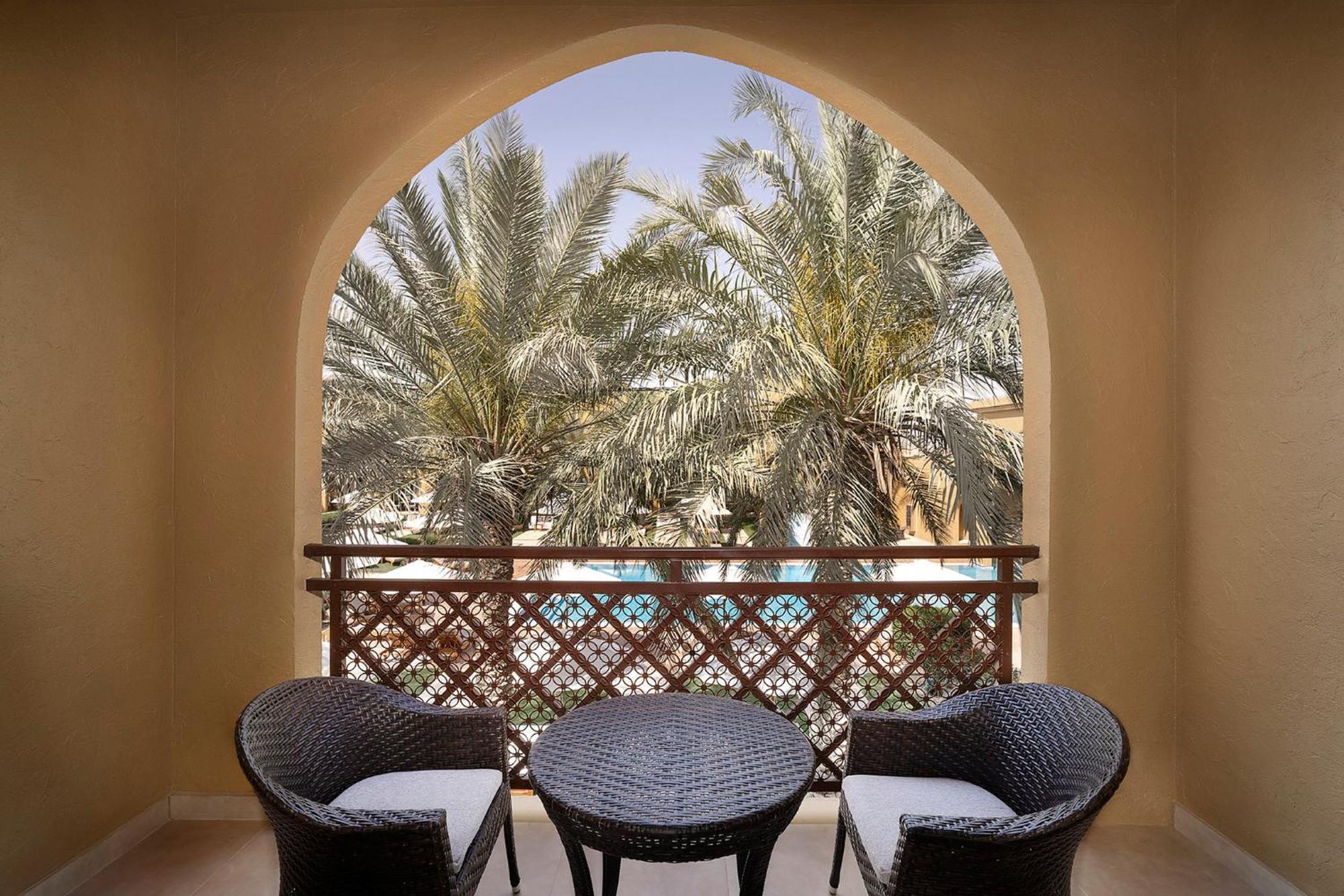 Aldhafra Resort, Vignette Collection By Ihg Мадинат-Зайед Экстерьер фото