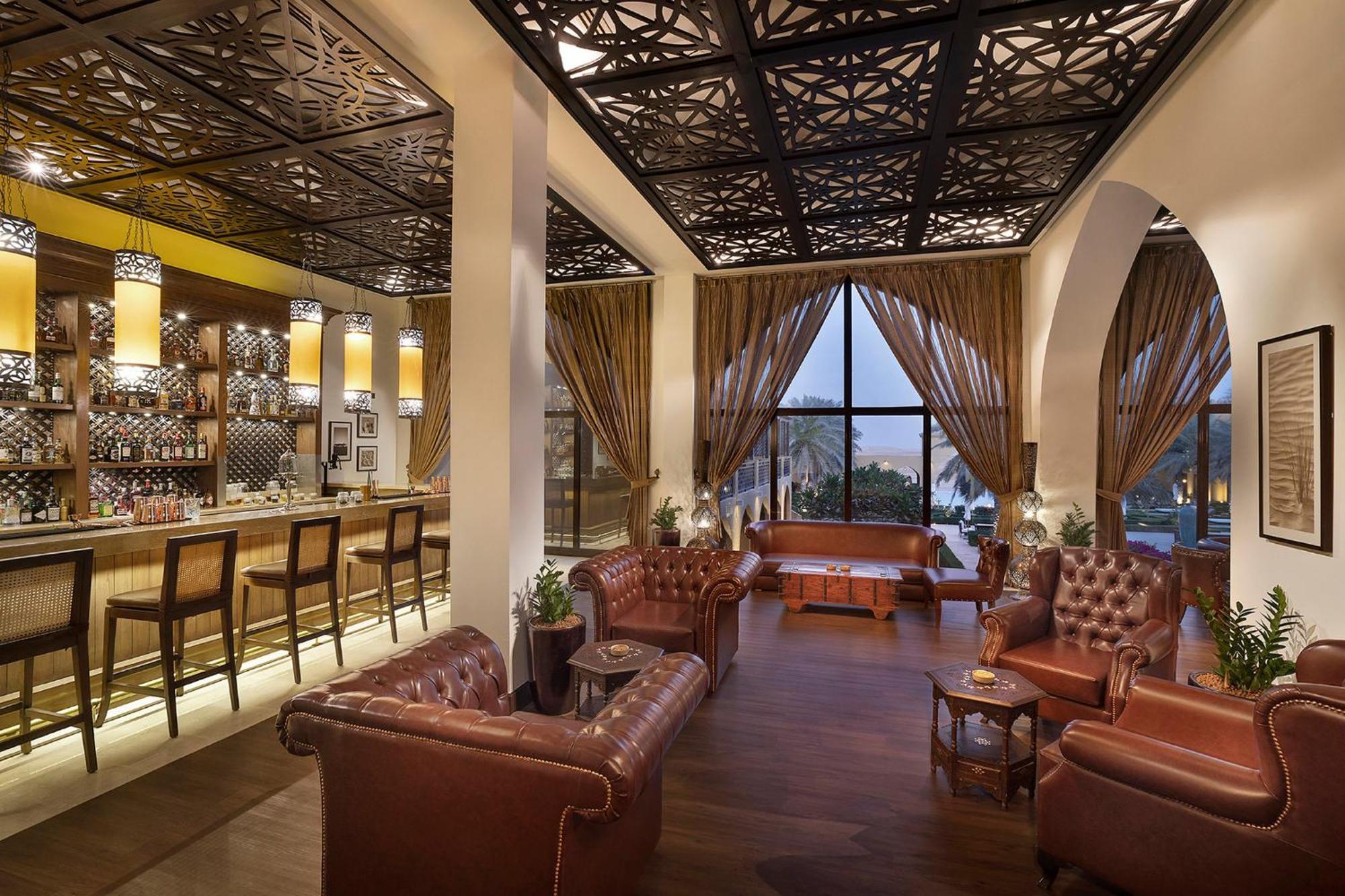 Aldhafra Resort, Vignette Collection By Ihg Мадинат-Зайед Экстерьер фото