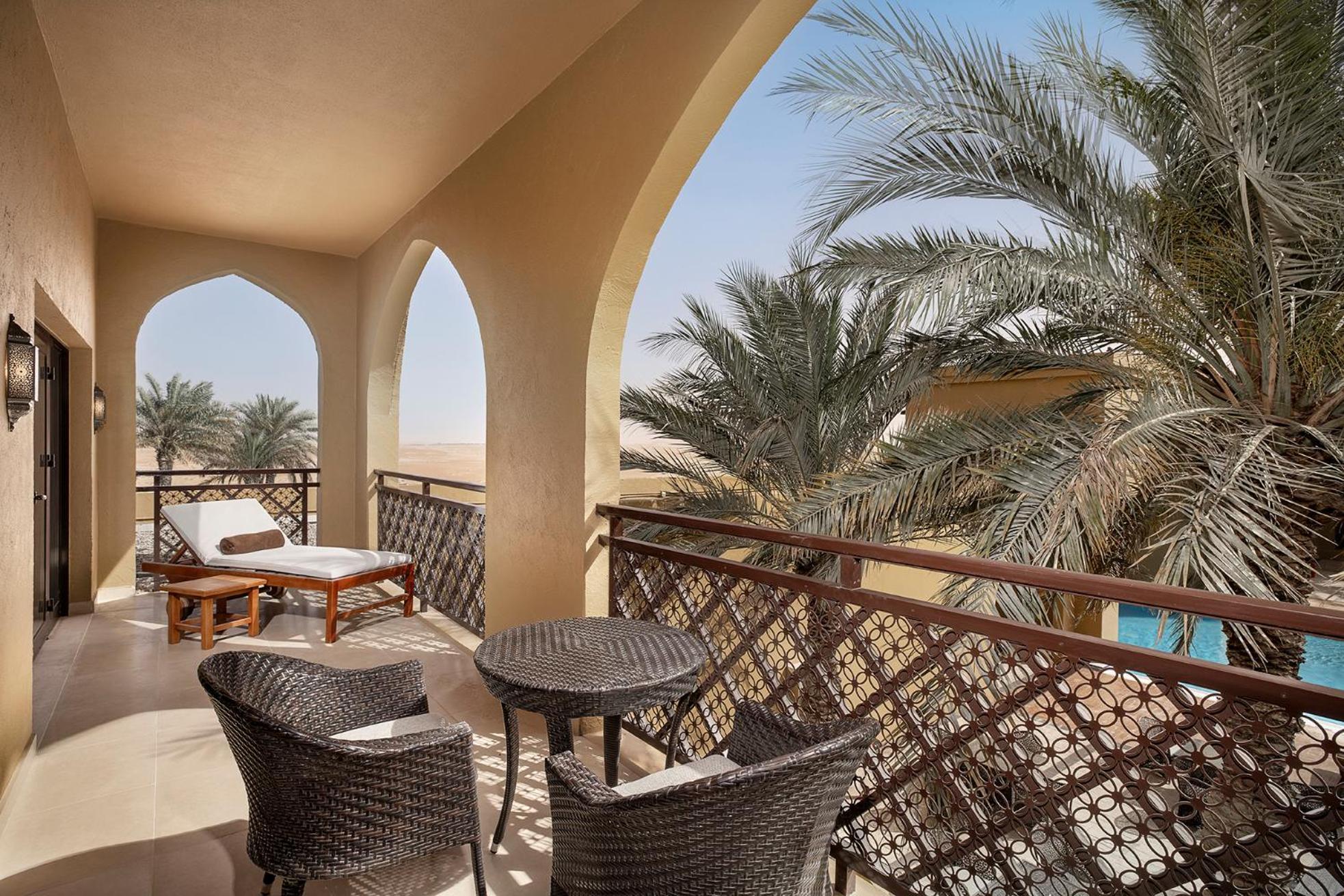 Aldhafra Resort, Vignette Collection By Ihg Мадинат-Зайед Экстерьер фото