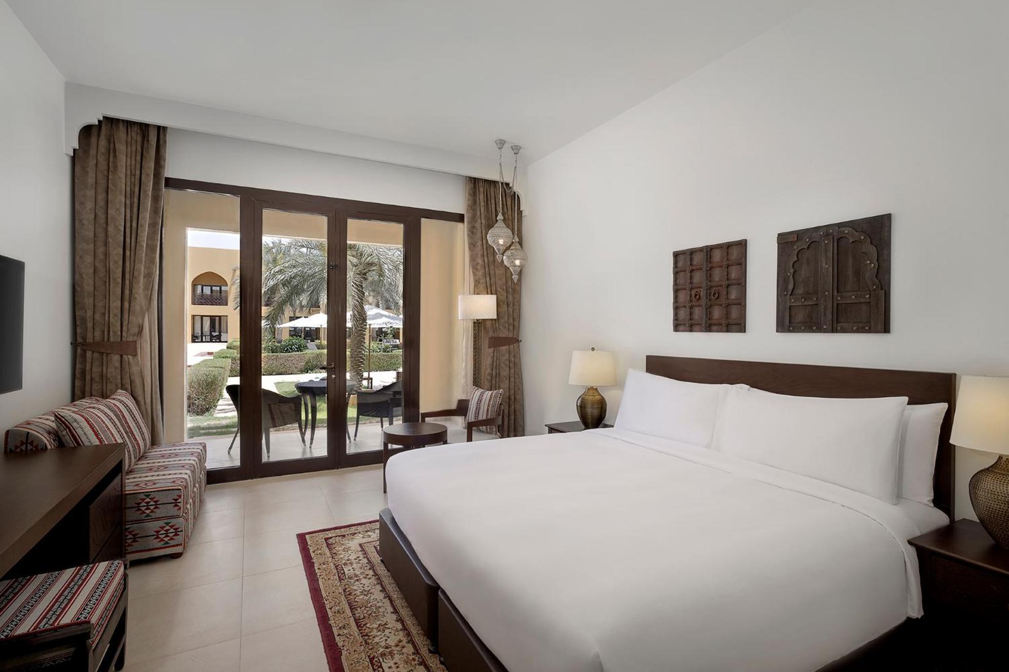 Aldhafra Resort, Vignette Collection By Ihg Мадинат-Зайед Экстерьер фото